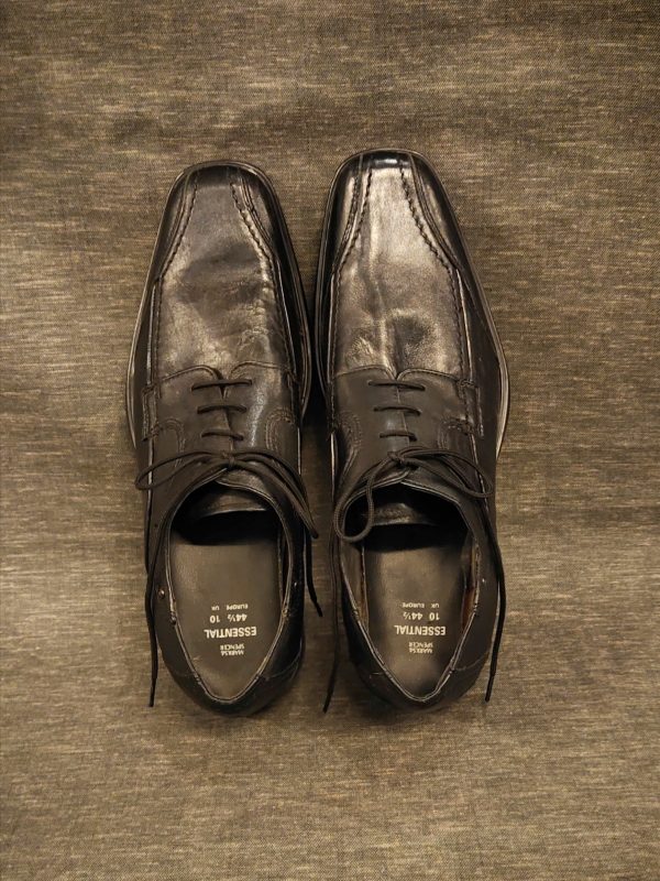 Stylish Black Leather Crushed Look Shoes